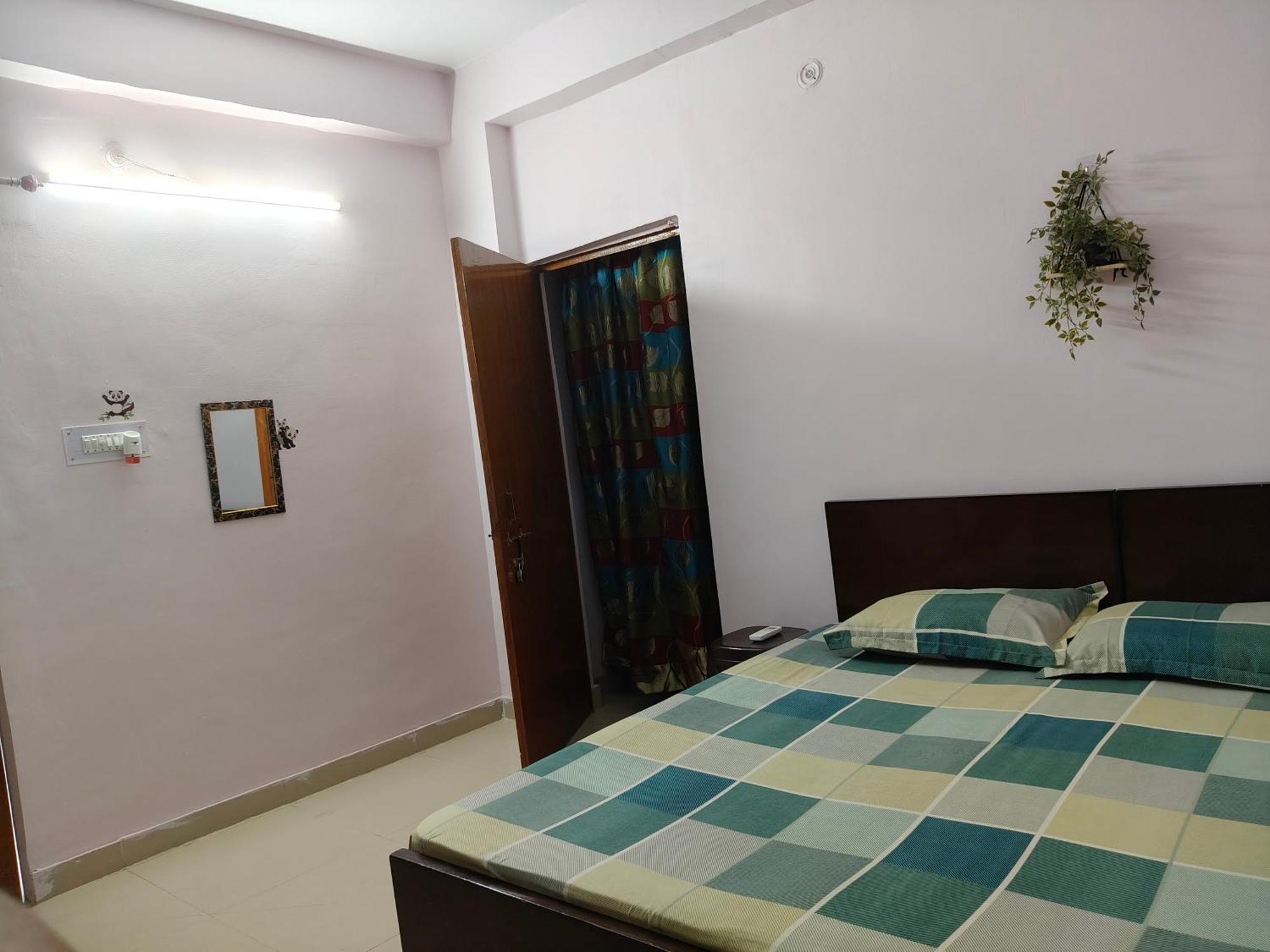 Ayodhya Sharda Homestay מראה חיצוני תמונה